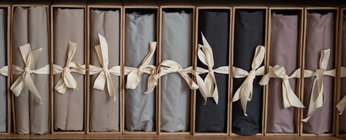how-to-fold-a-fitted-sheet-properly